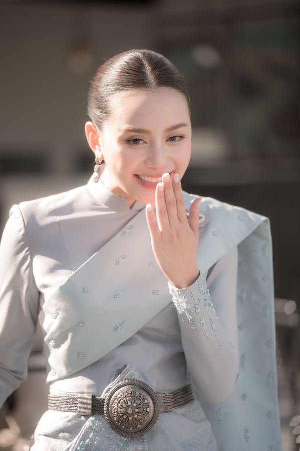YN & SY — Thai Engagement