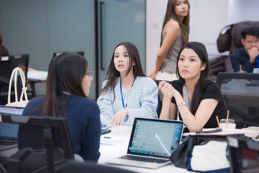 Aura Career Camp — Aura Wellness