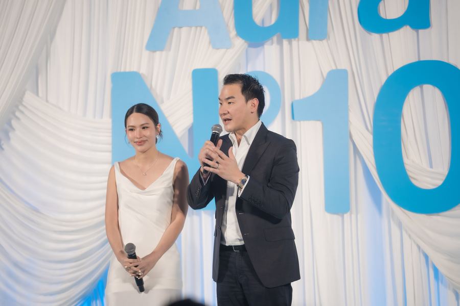 Aura Bangkok Clinic — 10th Anniversary