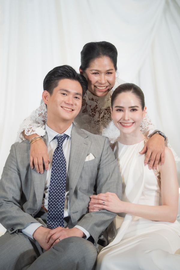 G & N — Wedding